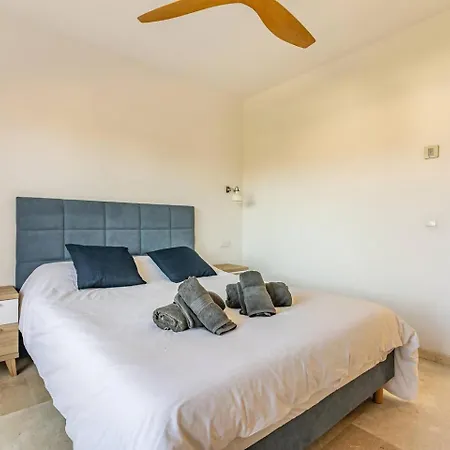 Penthhouse Terraces Of The Sun Near Marbella * 埃斯特波纳