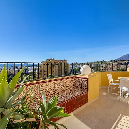 Penthhouse Terraces Of The Sun Near Marbella 埃斯特波纳