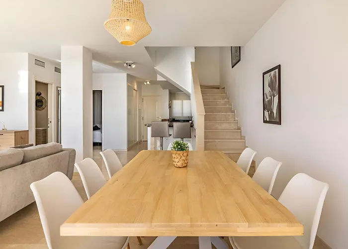 Penthhouse Terraces Of The Sun Near Marbella 아파트 에스테포나