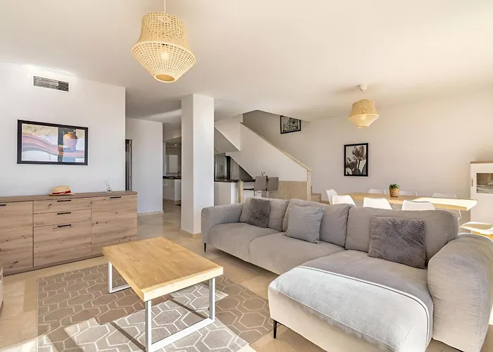 Penthhouse Terraces Of The Sun Near Marbella * 埃斯特波纳